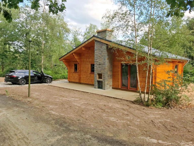 Chalet voor 8 personen op vakantiepark Village de Vacances Oignies
