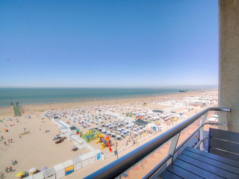 4 persoons suite met balkon en zeezicht in Blankenberge