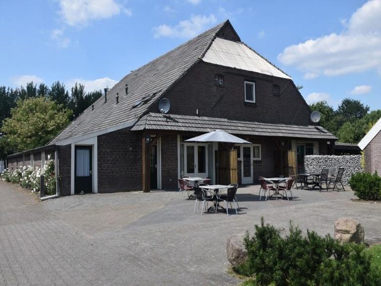 Groepsaccommodatie met sauna voor 8 personen