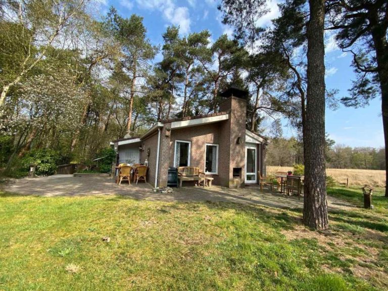 Sfeervolle 6 persoons bungalow met open haard in prachtig natuurgebied