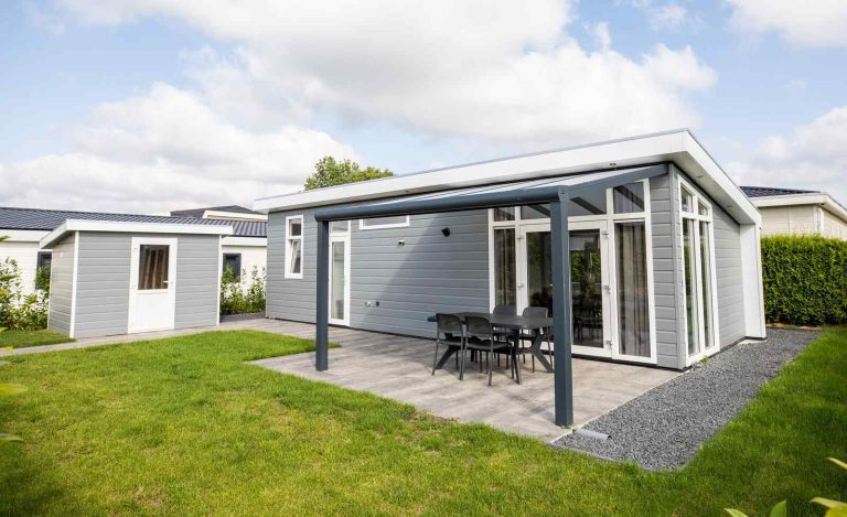 4 persoons chalet op vakantiepark Rhederlaagse Meren in Lathum