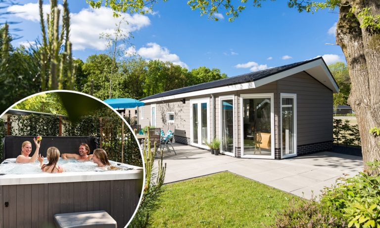 Luxe 6-persoons vakantiehuis met bubbelbad op Recreatiepark Beekbergen in de Veluwe