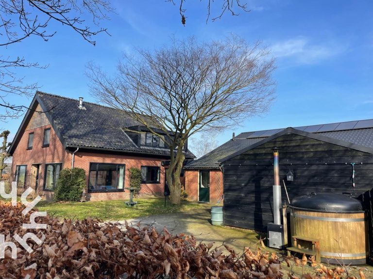 Prachtig 5 persoons vakantiehuis met hottub in Vorden