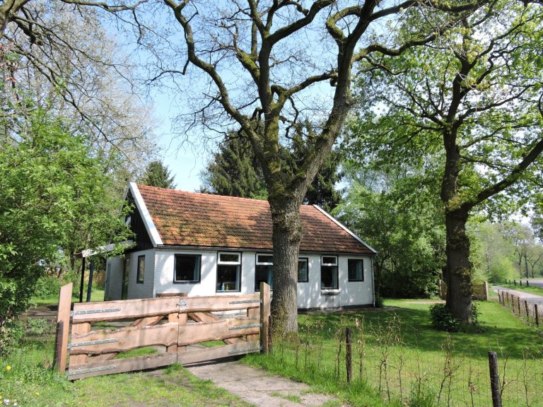 Landelijk gelegen vakantiehuisje voor 6 personen in Wateren