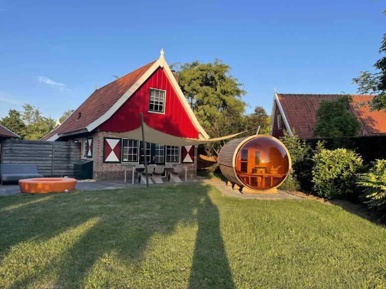 Luxe 6 persoons vakantiehuis met hottub