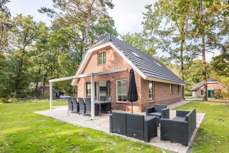 Vrijstaande wellness vakantiehuis met sauna