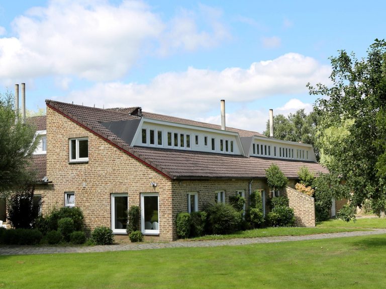 Fijn 15 persoons vakantiehuis in Zuid Limburg