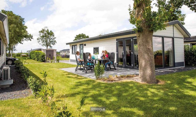 Gezellig 5 persoons chalet op vakantiepark Westerkogge in Berkhout