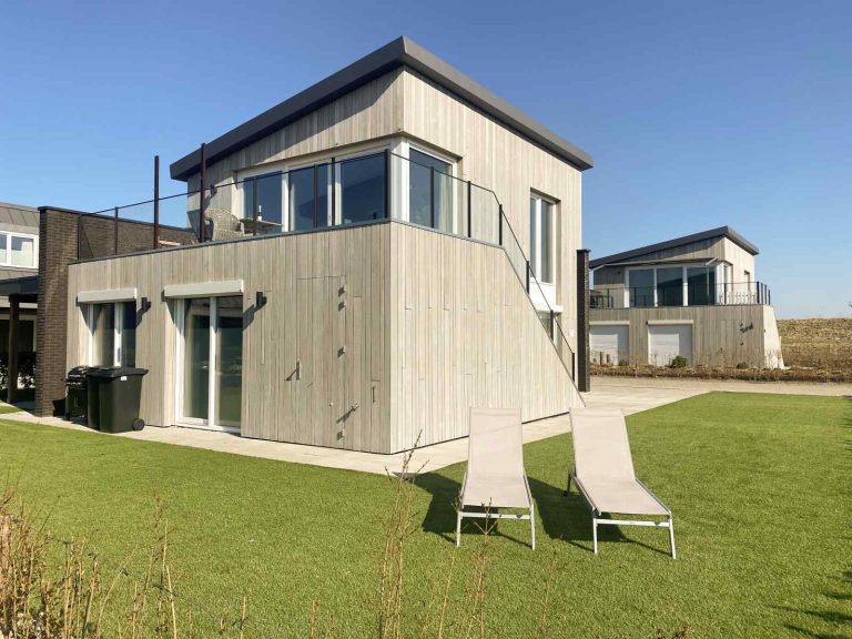 7-persoonsvakantiewoning in Kamperland met E-bikes aan het Veerse meer