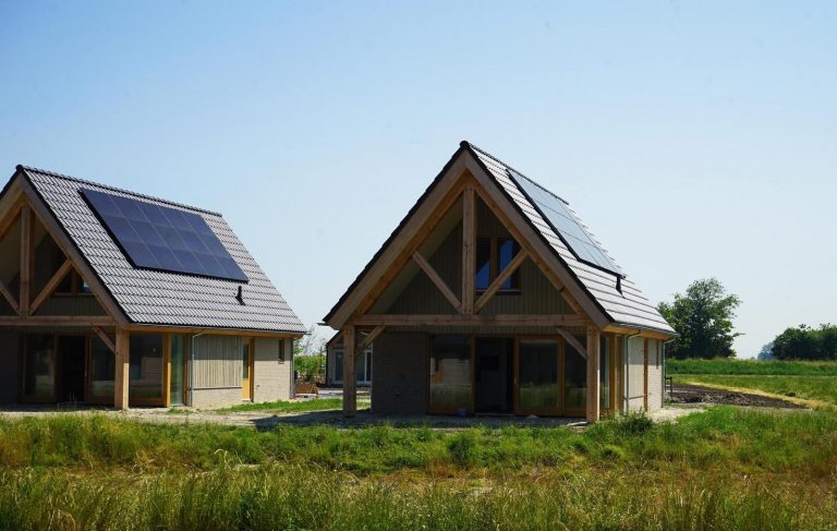 Groot10-persoons vakantiehuis nabij het Zeeuwse Cadzand en het Noordzeestrand