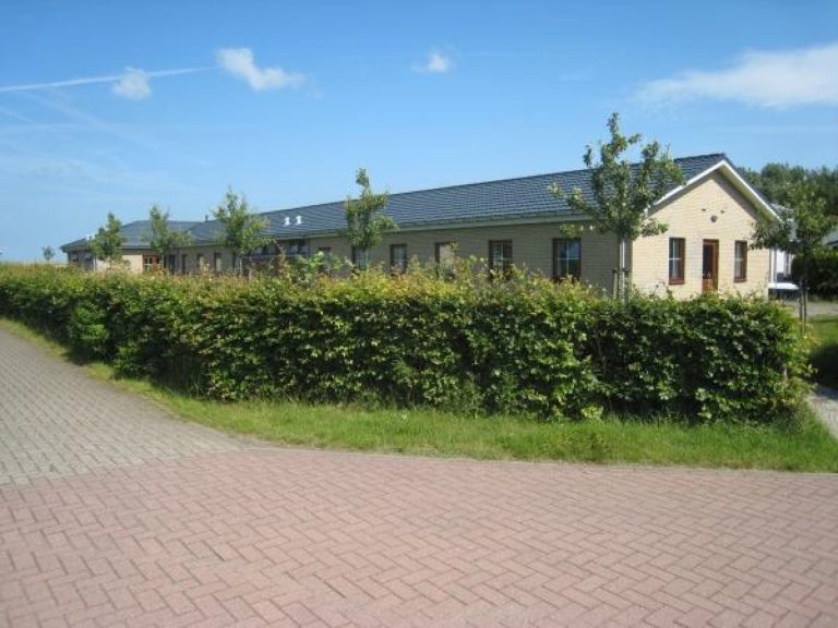 32-personen groepsaccommodatie op vakantiepark in Ellemeet vlakbij Renesse