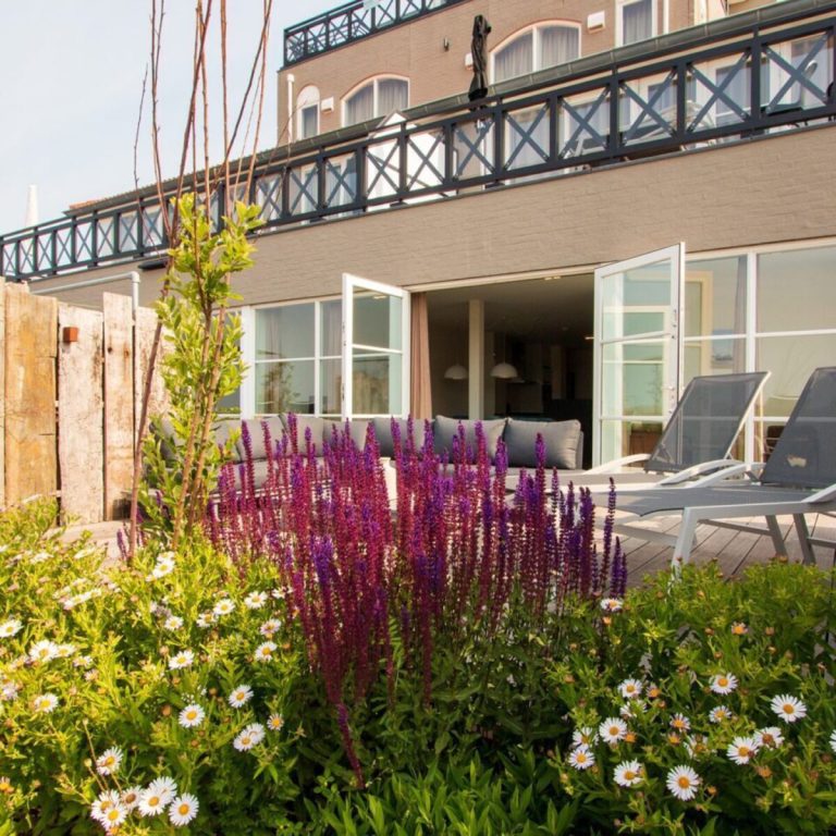 Luxe 8-persoons appartement op steenworp afstand van de Brouwersdam