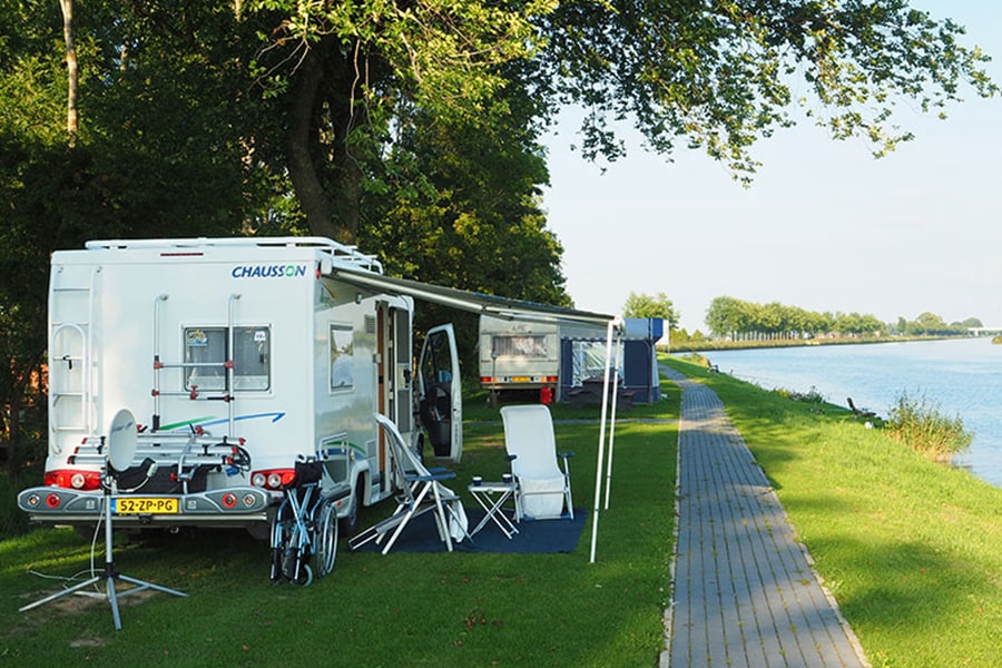 Camping De 4 Elementen | Reserveren bij Flickmyhouse