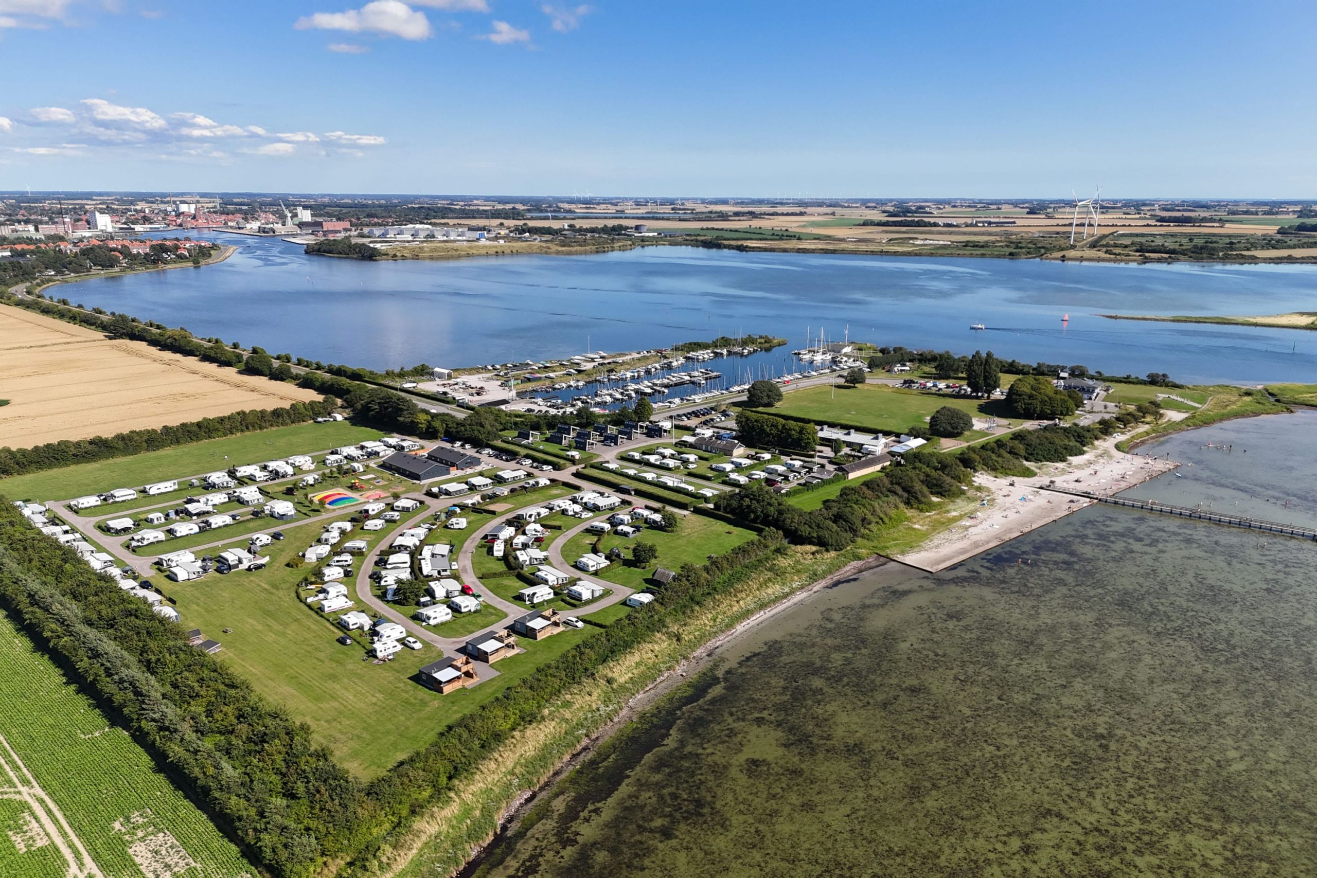 Nakskov Fjordcamping | Reserveren bij Flickmyhouse