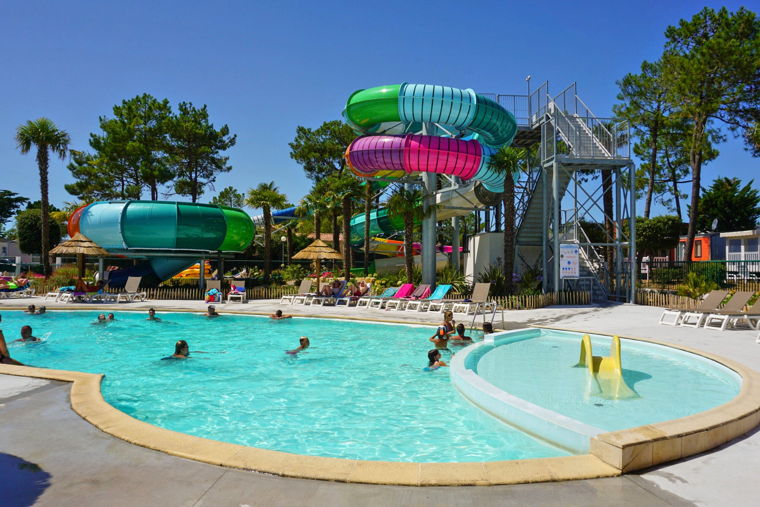 Camping Le Tropicana | Reserveren bij Flickmyhouse