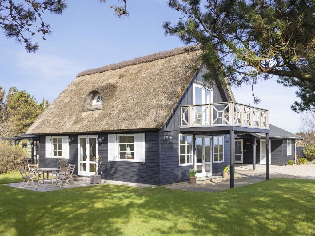 "Feli" - 180m from the sea | Boeken bij Flickmyhouse