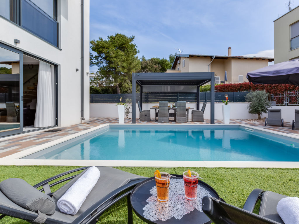 Giny | Boeken bij Flickmyhouse