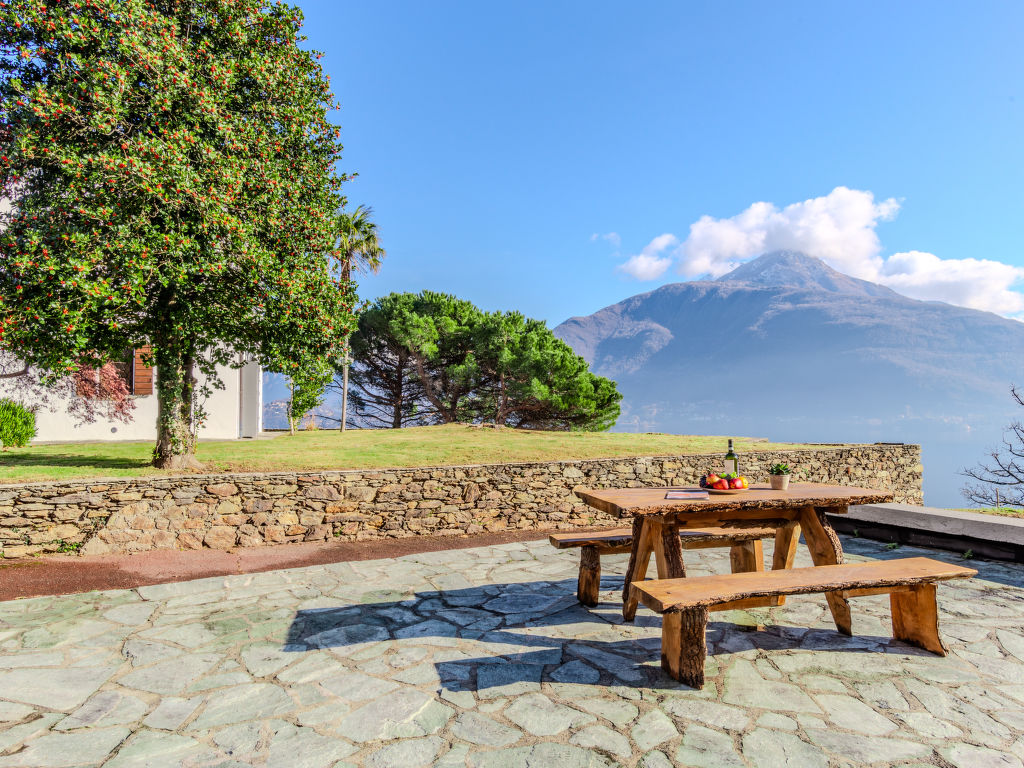 Casa di Sasso | Boeken bij Flickmyhouse