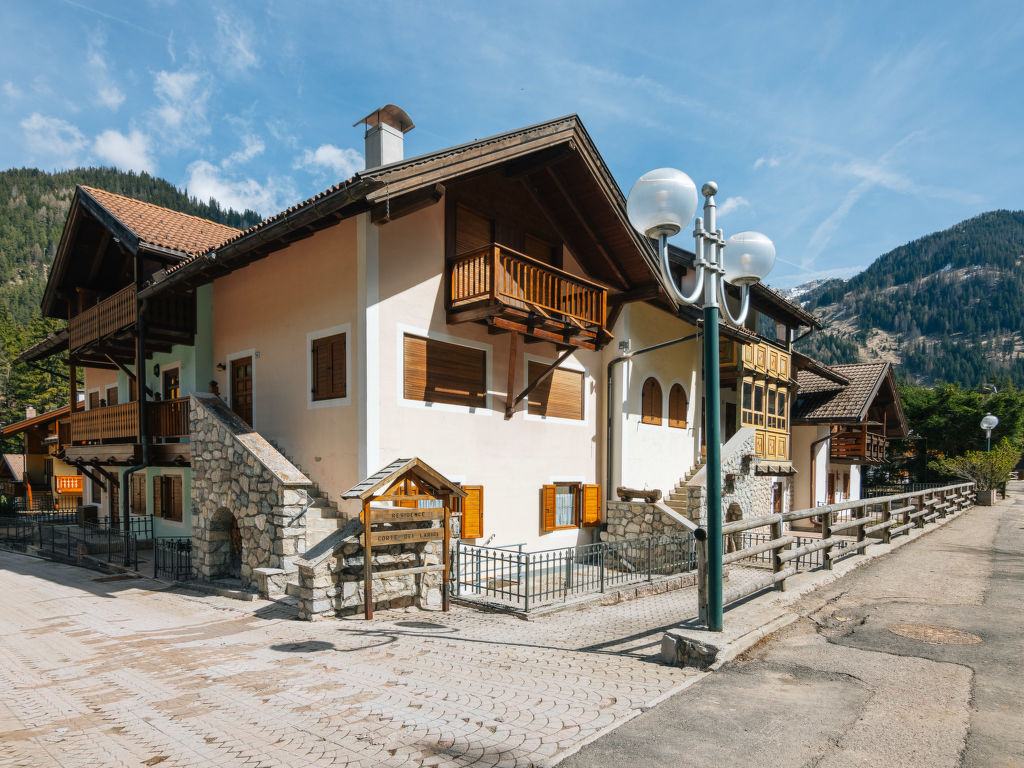 Corte dei Larici | Boeken bij Flickmyhouse