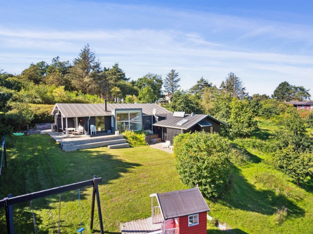 "Henryk" - 350m from the sea | Boeken bij Flickmyhouse