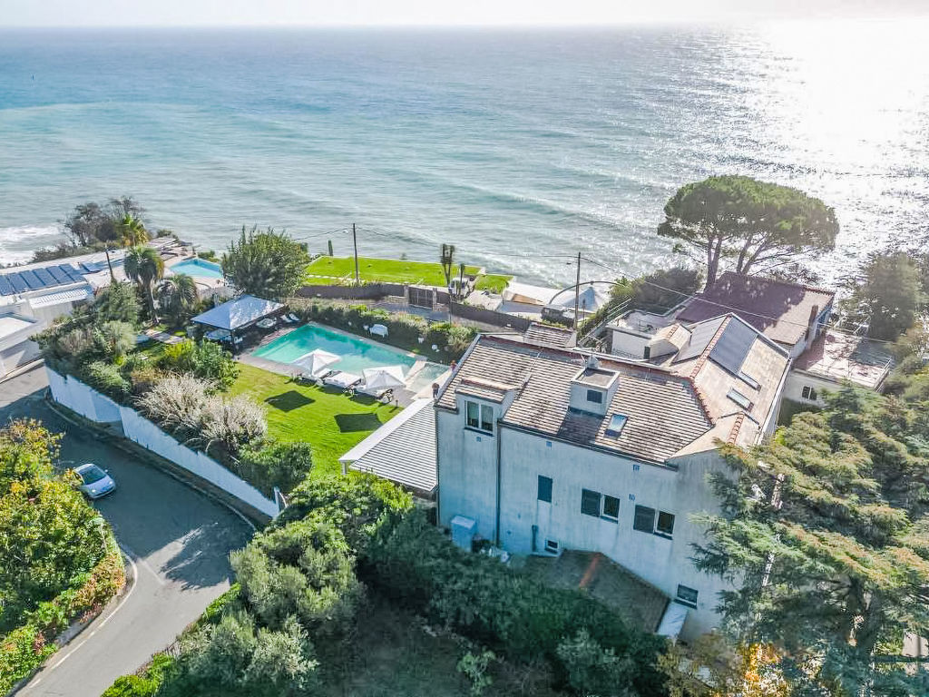 Verney | Boeken bij Flickmyhouse