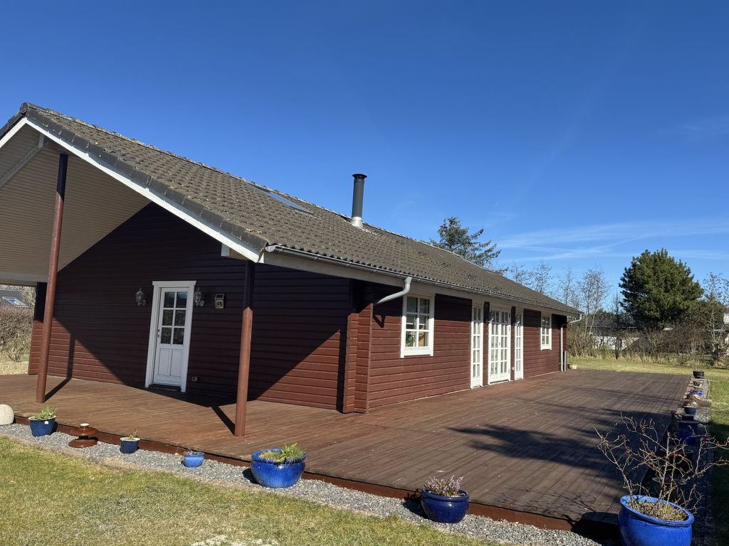 "Elsabet" - 600m to the inlet | Boeken bij Flickmyhouse