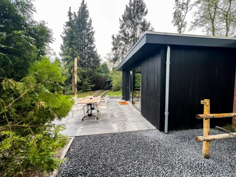 Vrijstaand 4 persoons vakantiehuis (Drents geluk) met Hottub en Houtkachel