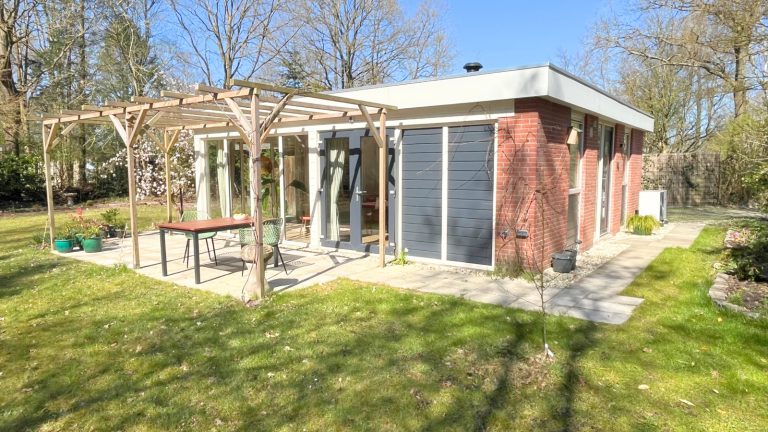 2-persoons Bungalow op een ruim perceel met optimale privacy