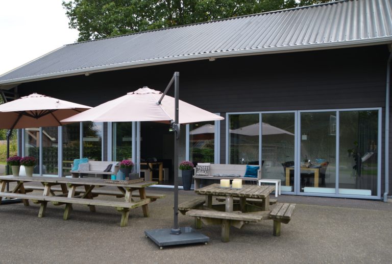 28P groepsaccommodatie met hottub en recreatieruimte