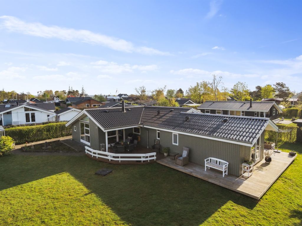 "Aron" - 225m from the sea | Boeken bij Flickmyhouse