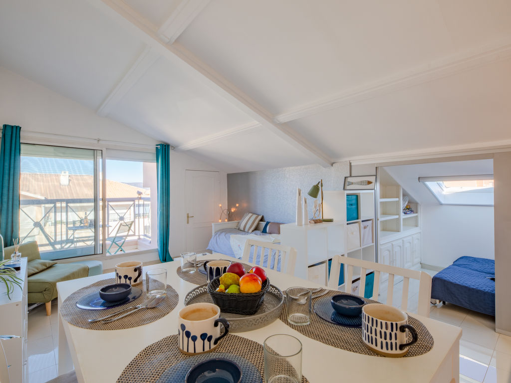 Résidence L'Amirauté | Boeken bij Flickmyhouse