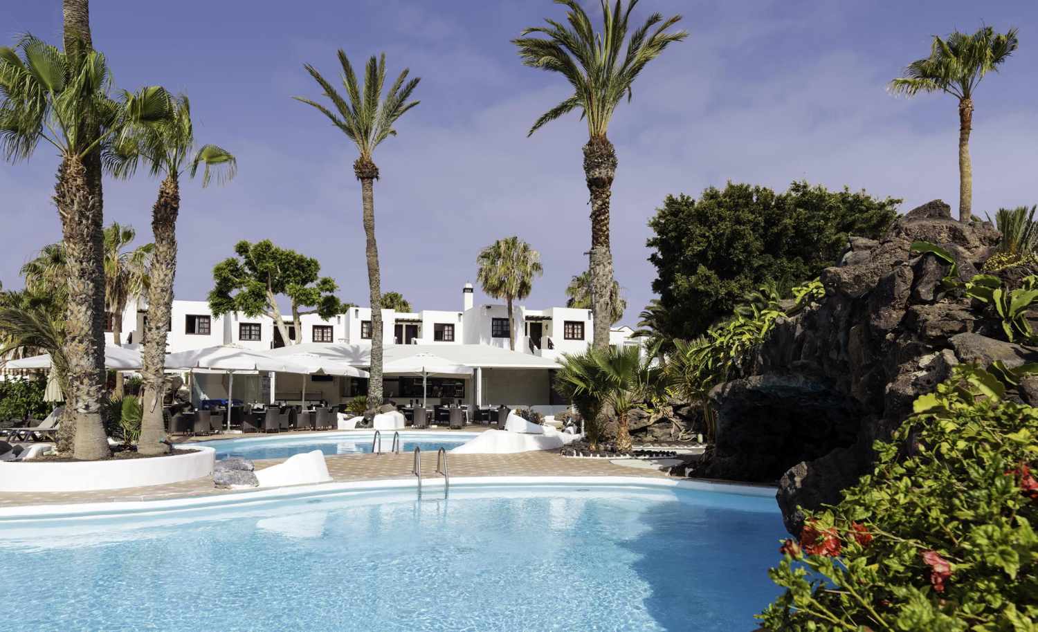 LiggingH10 White Suites ligt in Playa Blanca