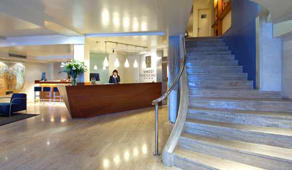 LiggingDit aantrekkelijke hotel bevindt zich direct in de historische stadskern van Santander. Daar vindt u vele restaurants en winkels. Het zandstrand ligt op slechts 500 m van het hotel en als u over de Paseo de Castelar struint