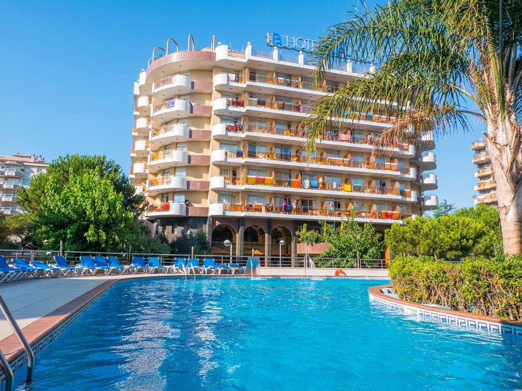 Blaumar Blanes | Reserveren bij Fliickmyhouse