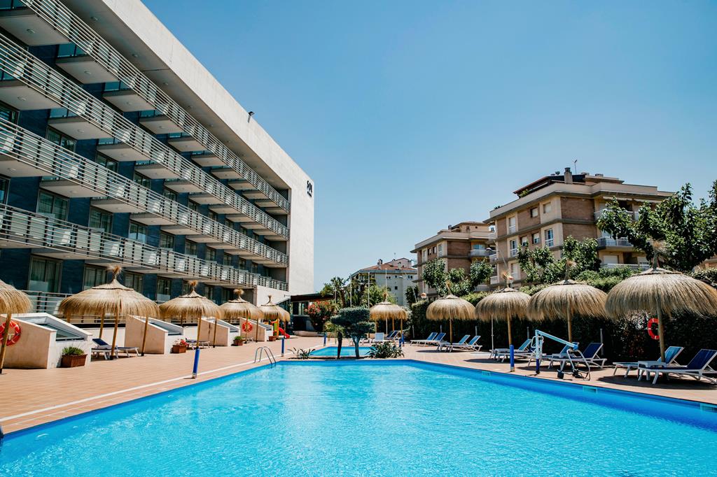 Sol Port Cambrils | Reserveren bij Fliickmyhouse