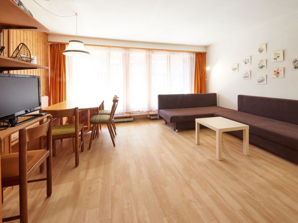 Combire 104 | Boeken bij Flickmyhouse