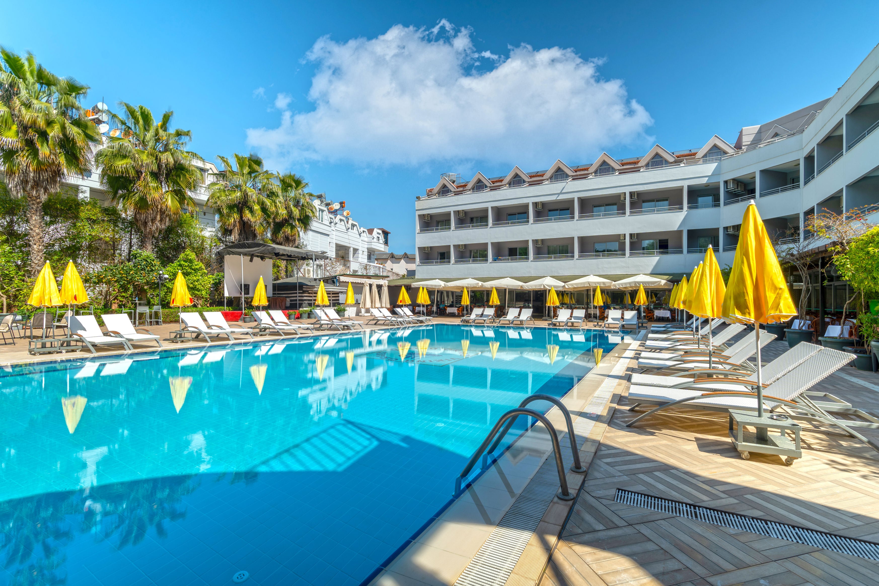 Grand Viking | Reserveren bij Fliickmyhouse