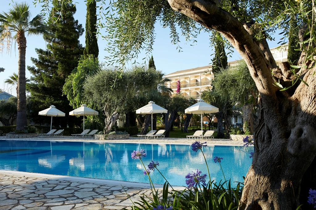 Delfinia Hotels Corfu | Reserveren bij Fliickmyhouse