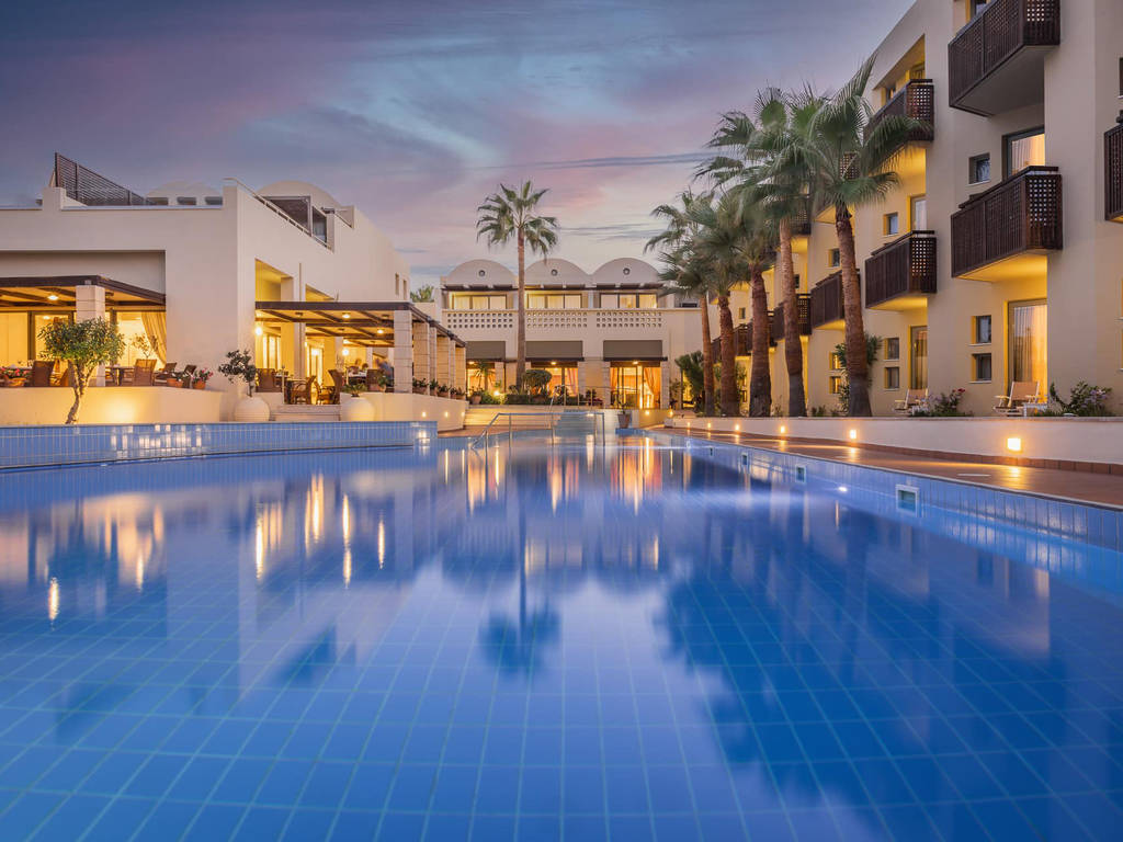 Giannoulis Santa Marina Beach | Reserveren bij Fliickmyhouse