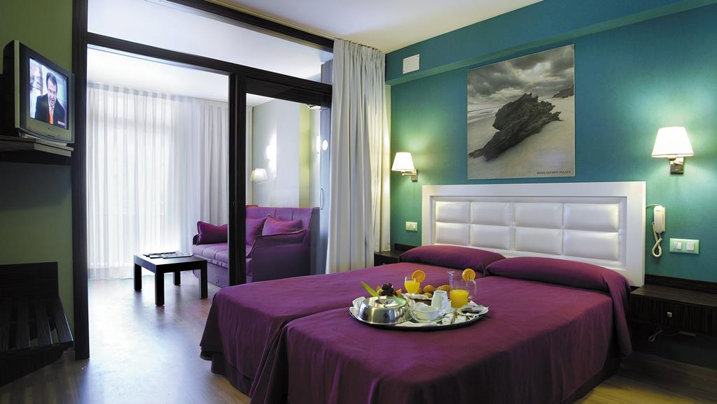 Evenia Olympic Palace | Reserveren bij Fliickmyhouse