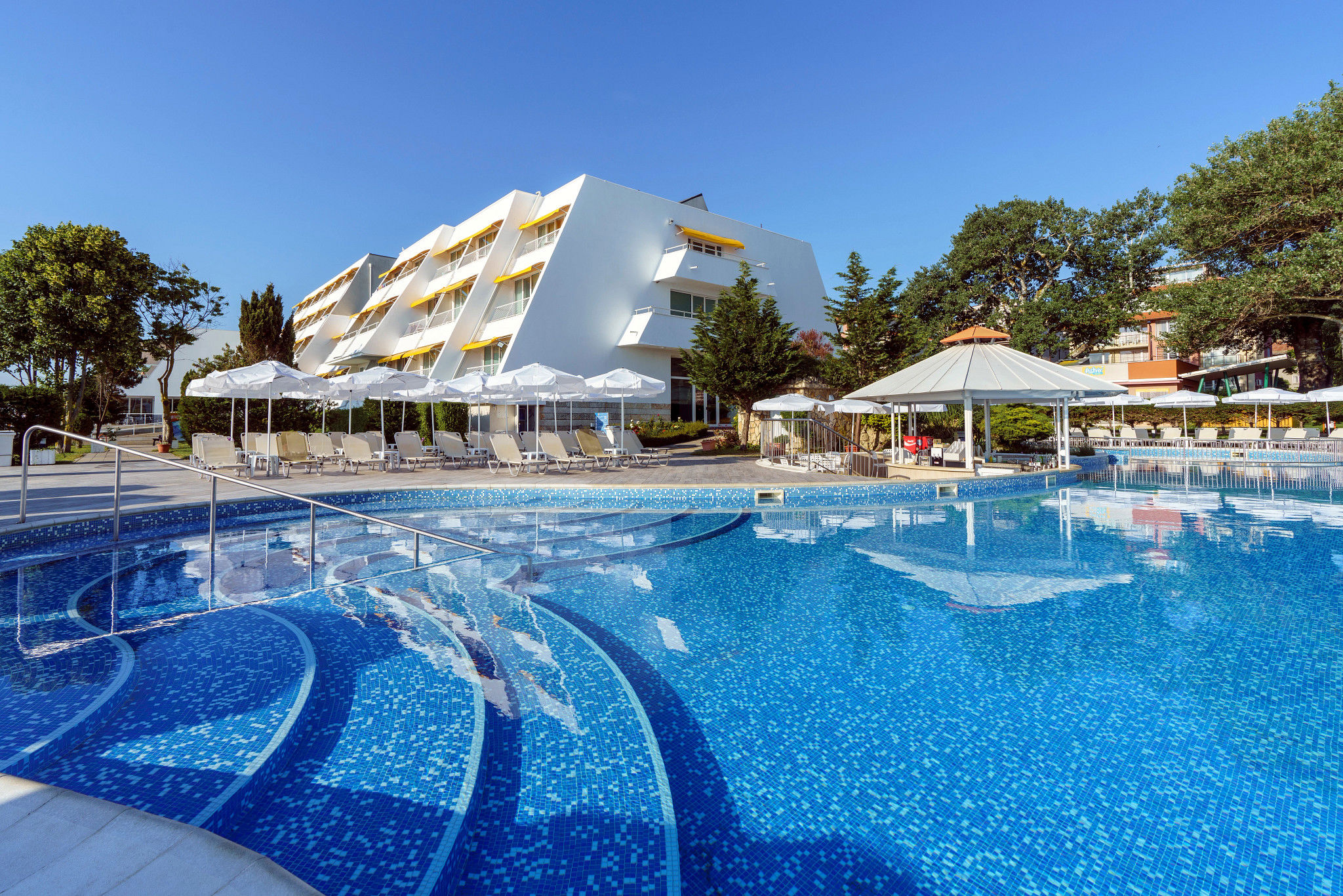 Alua AluaSun Helios Beach | Reserveren bij Fliickmyhouse