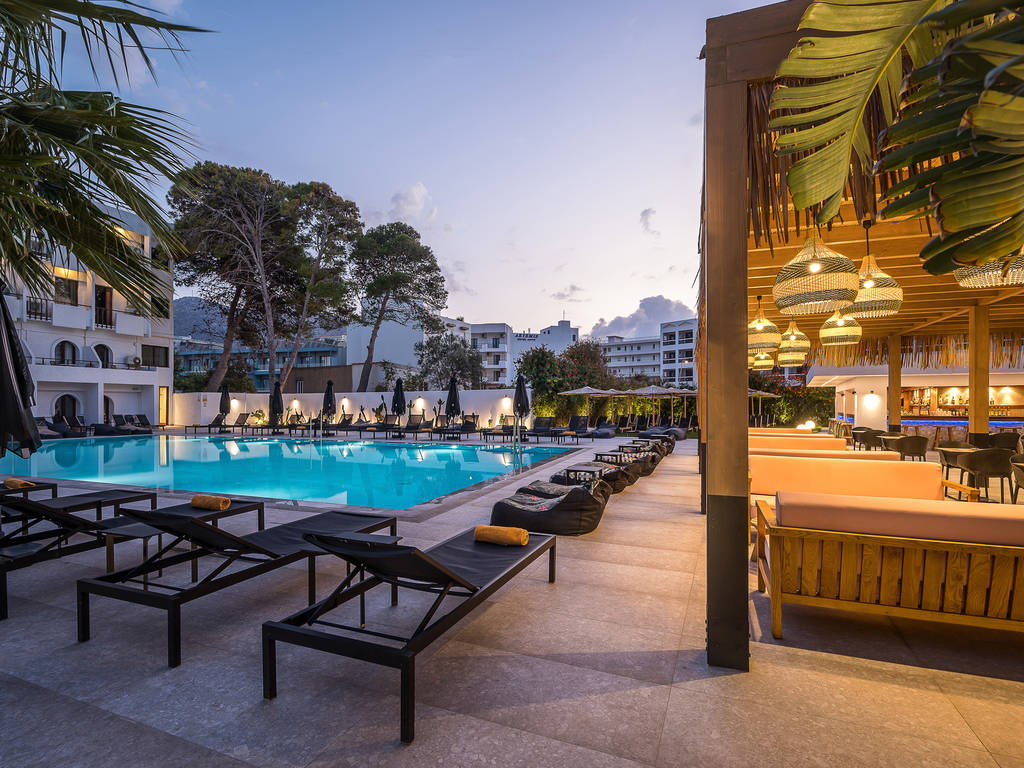 Heronissos | Reserveren bij Fliickmyhouse