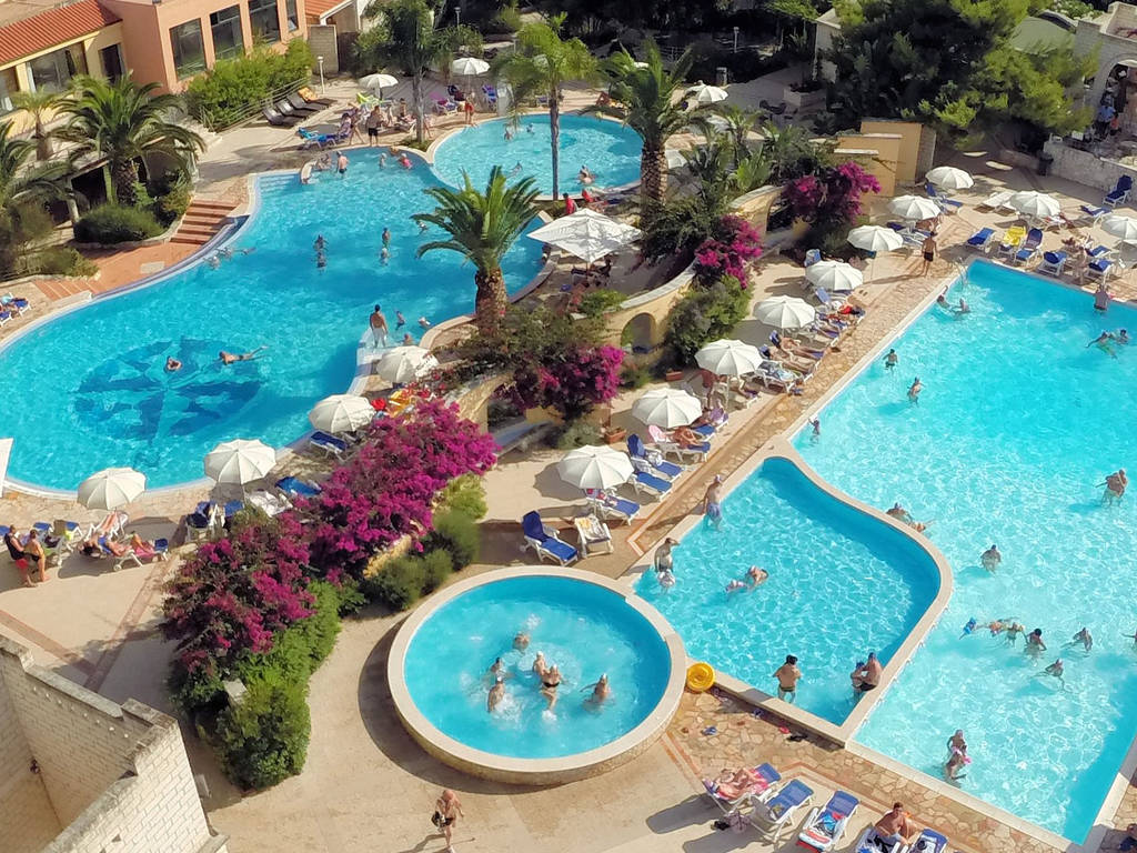 Baia Degli Aranci | Reserveren bij Fliickmyhouse