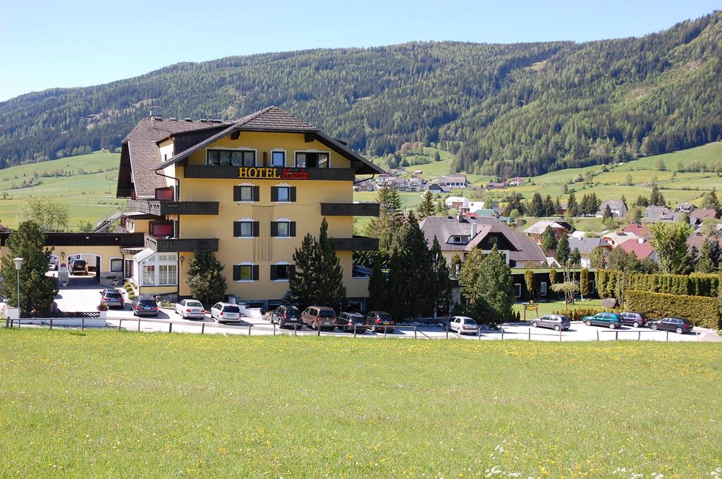 Aktivhotel Karla | Reserveren bij Fliickmyhouse