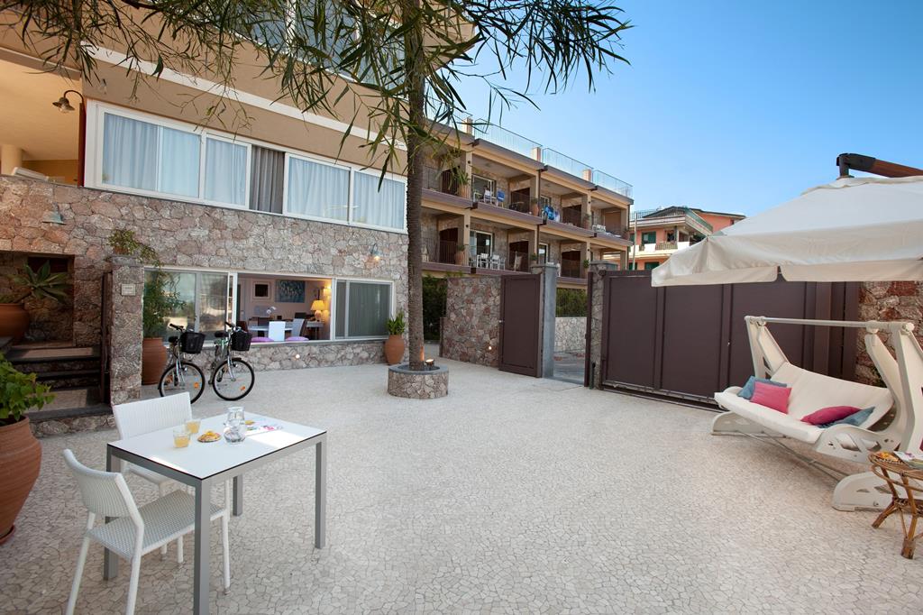 Villa Oasis Residence | Reserveren bij Fliickmyhouse