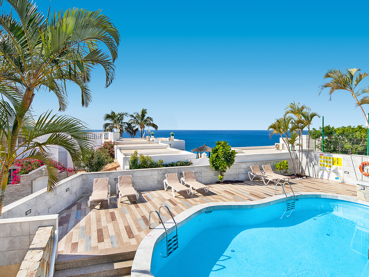 LIVVO Garden en Sea Boutique Lodging | Reserveren bij Fliickmyhouse