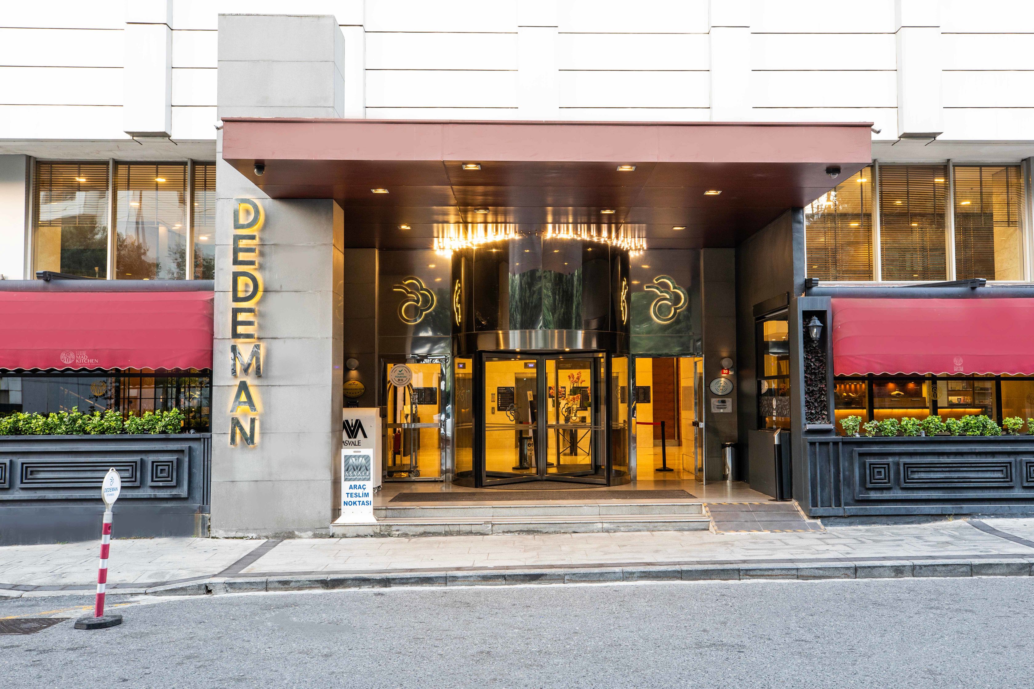 Dedeman | Reserveren bij Fliickmyhouse