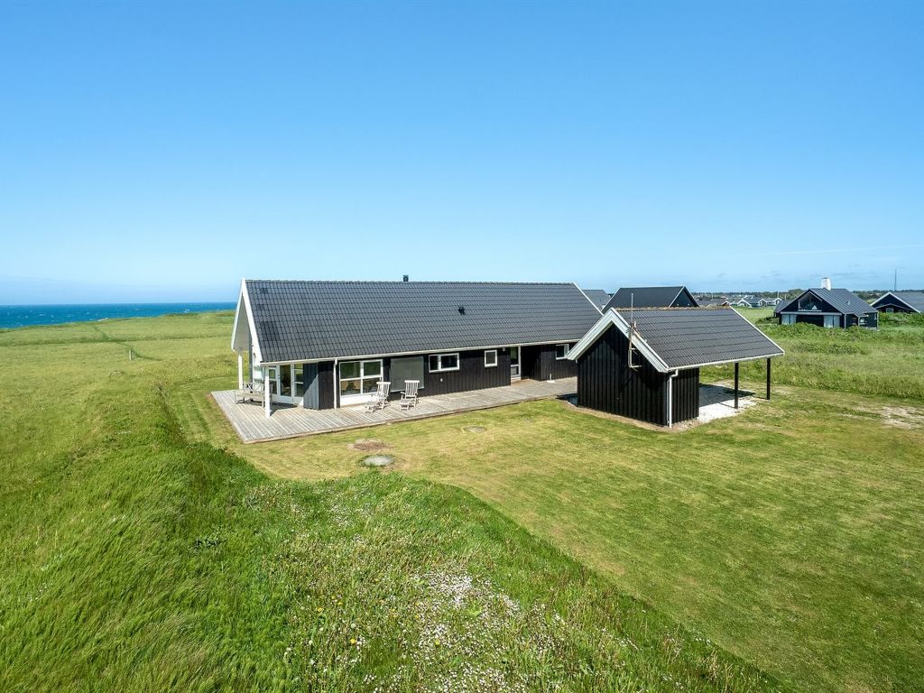 "Tilje" - 80m from the sea | Boeken bij Flickmyhouse