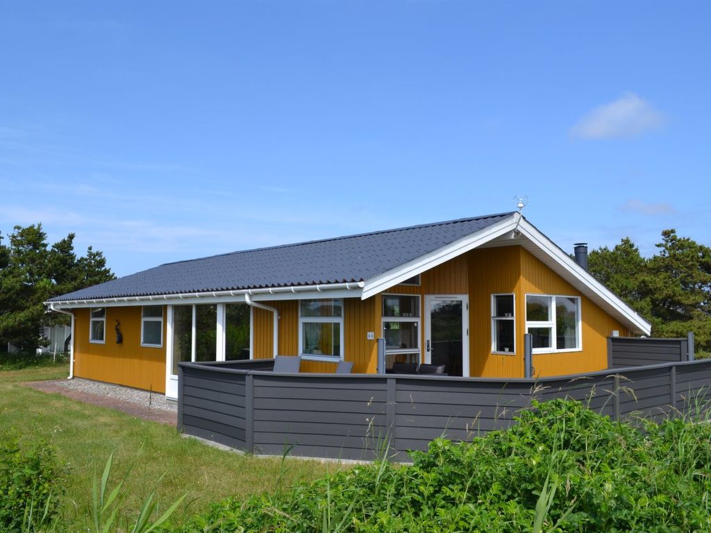 "Elsbeth" - 500m from the sea | Boeken bij Flickmyhouse