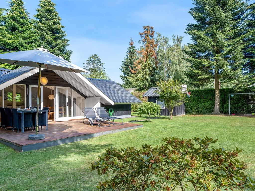 "Wraghi" - 133m from the sea | Boeken bij Flickmyhouse